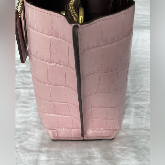 🌸 Coach Willow Tote 24 - Picture 8 of 16